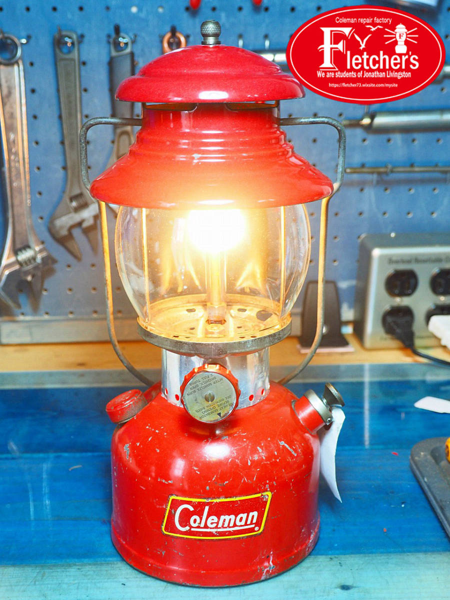 Coleman model295 ガソリンランタン 塗替え品 ケース付 Coleman model295 ガソリンランタン 塗替え品 ケース付 Coleman