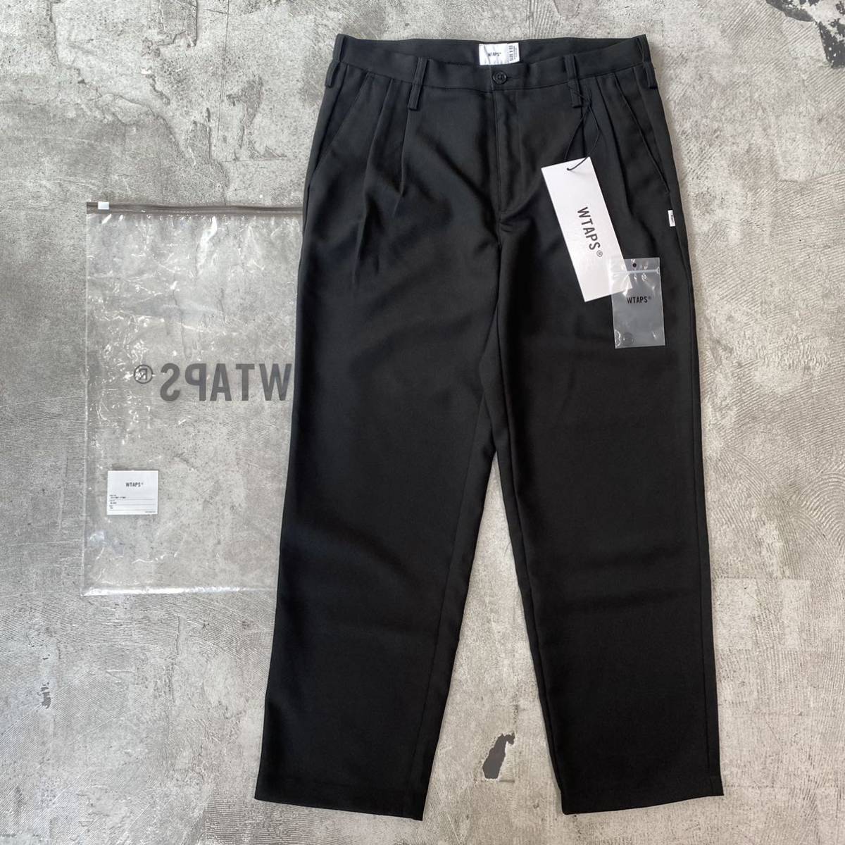 WTAPS TUCK 01 ⁄ TROUSERS | Black Tuck Pants SVD 22SS 公式通販