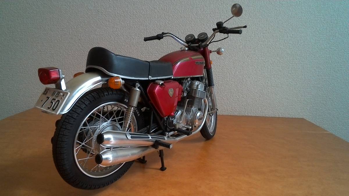 ☆　ホンダ　CB750　1/6　プラモデル　完成品　☆