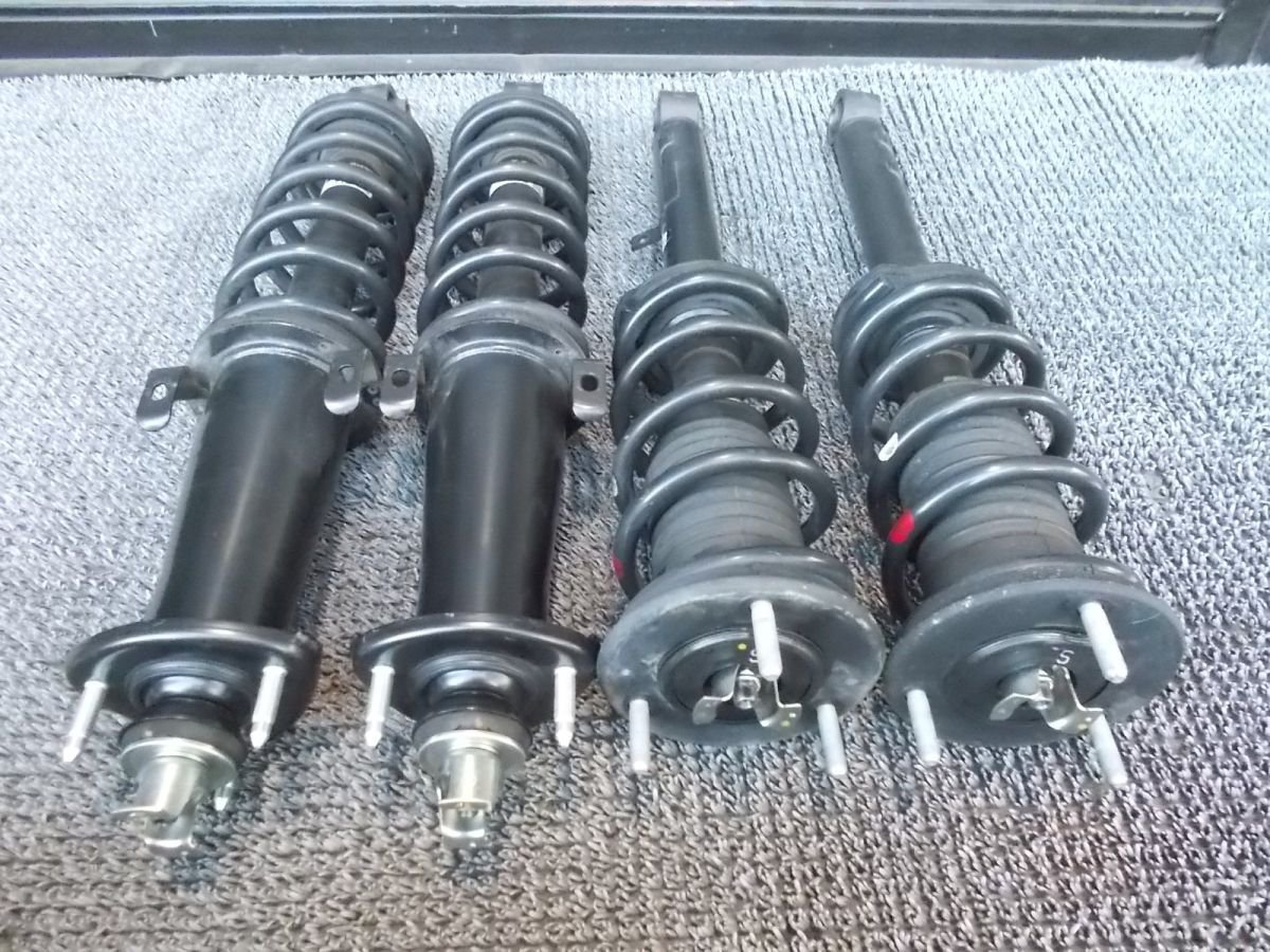☆激安!☆GRS210 クラウンアスリート 純正 ショック&サスペンション