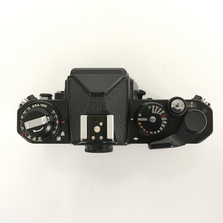 Nikon FE2 一眼レフ フィルムカメラ ボディ ジャンク Y6530456 FE2