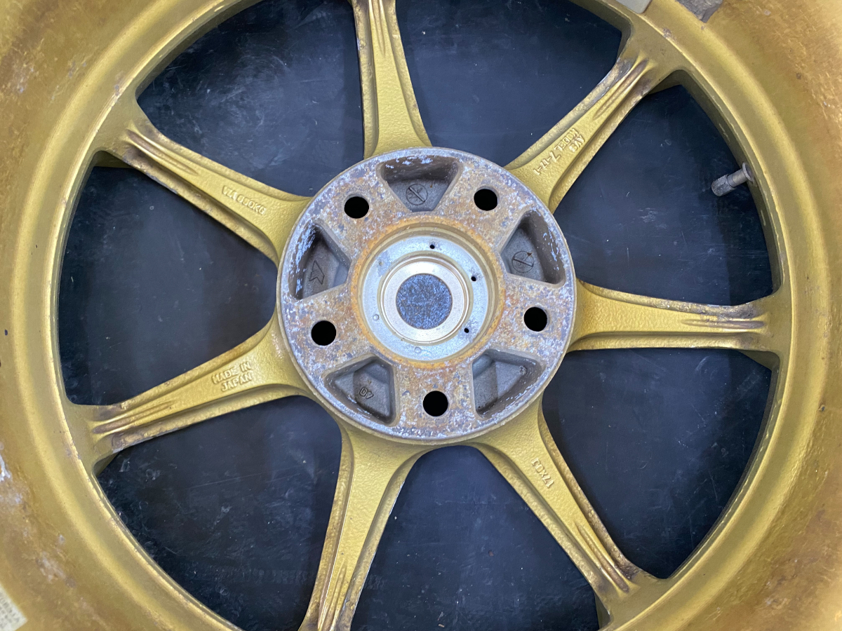 AVS + 0 Advan JDM Model 5x114.3 Yokohama +38 ⁄ 1 (5×114.3)