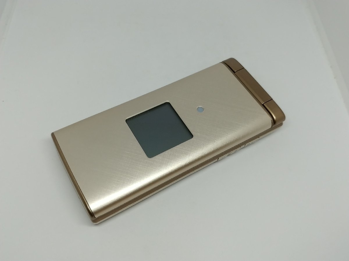 爆買い，限定SALE 選択可 良品 除菌済 au KYF38 ゴールド 0823009675 6/27 o(京セラ)｜売買されたオークション情報、yahooの商品情報をアーカイブ公開 - オークファン 京セラ