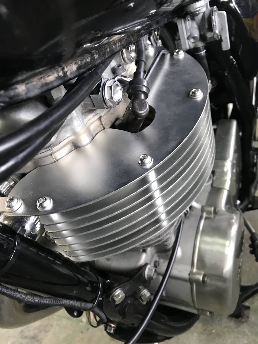 SR400 SR500用ビッグフィン アルミシルバー！冷却フィン 放熱フィン