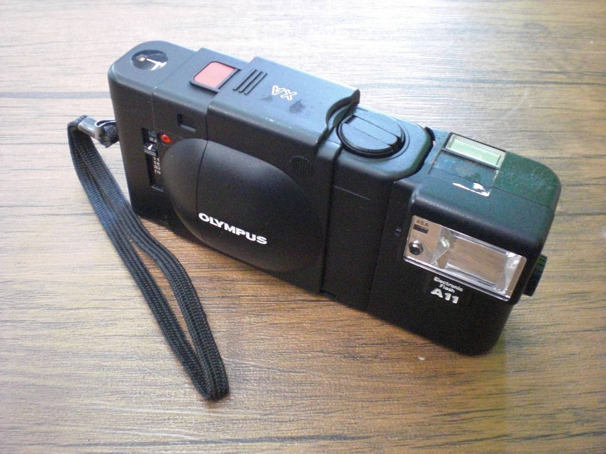 Olympus XA 、A11 コンパクトフィルムカメラ ジャンク Olympus XA