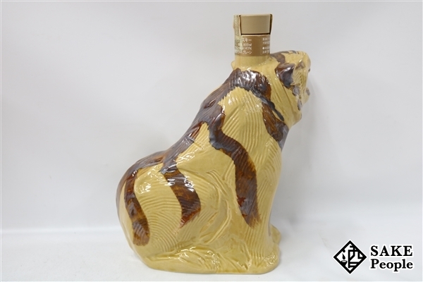 ◇注目! サントリー ローヤル 12年 干支ボトル 寅歳 陶器 600ml 43