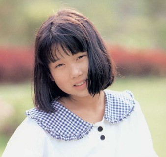 山下 亜利沙 -いつか君とⅠ-(人物写真)｜売買されたオー …