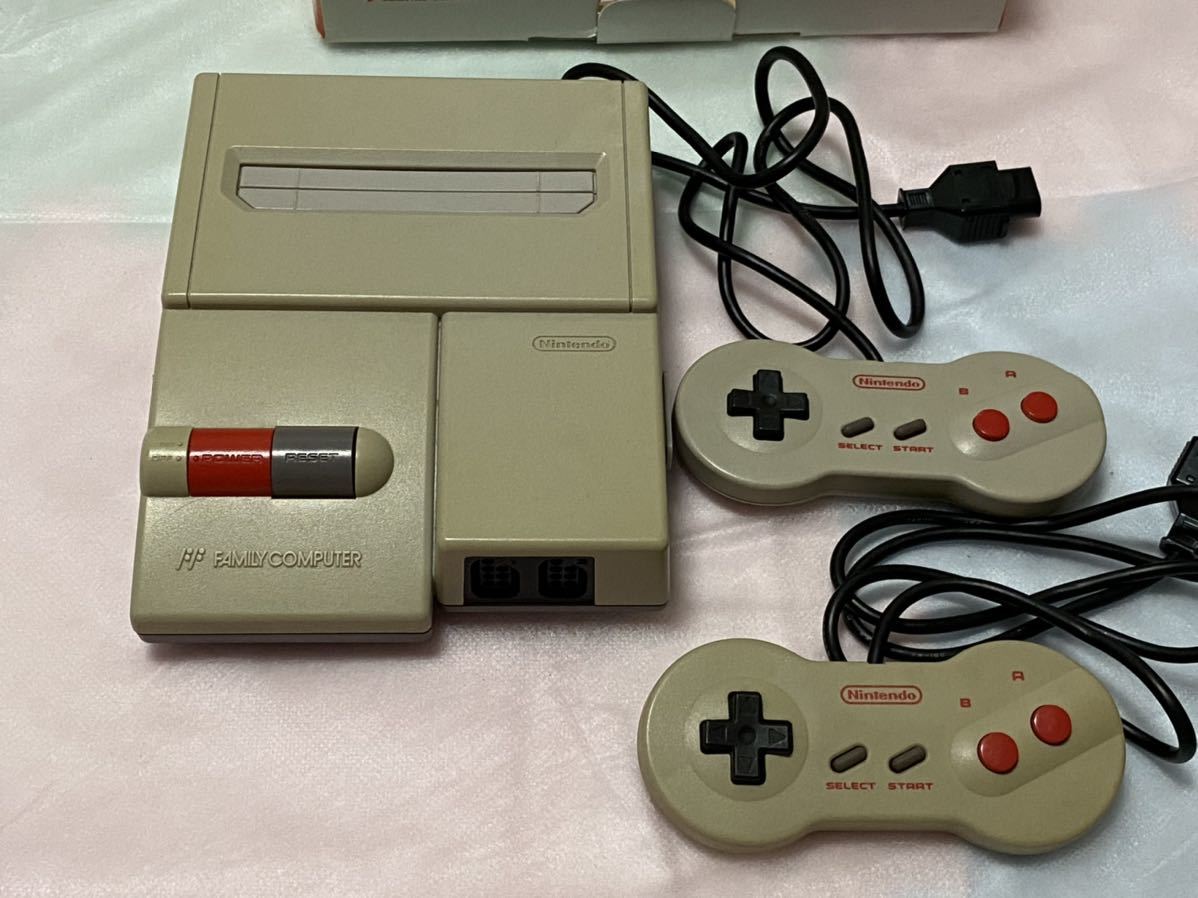 AV仕様ファミコン ファミリーコンピュータ 任天堂 【公式通販】