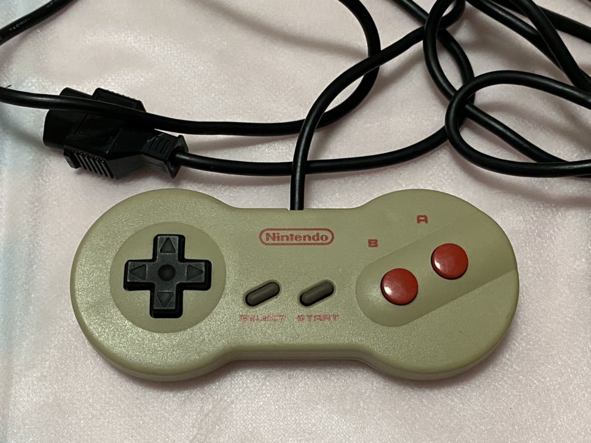 AV仕様ファミコン ファミリーコンピュータ 任天堂 【公式通販】 AV仕様ファミコン ファミリーコンピュータ 任天堂 【公式通販】