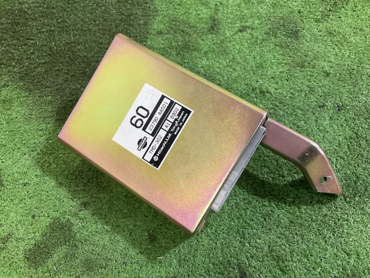m1023959812 スカイライン　R34　純正　スロツトル　コントロールモジユール　23790-AA501