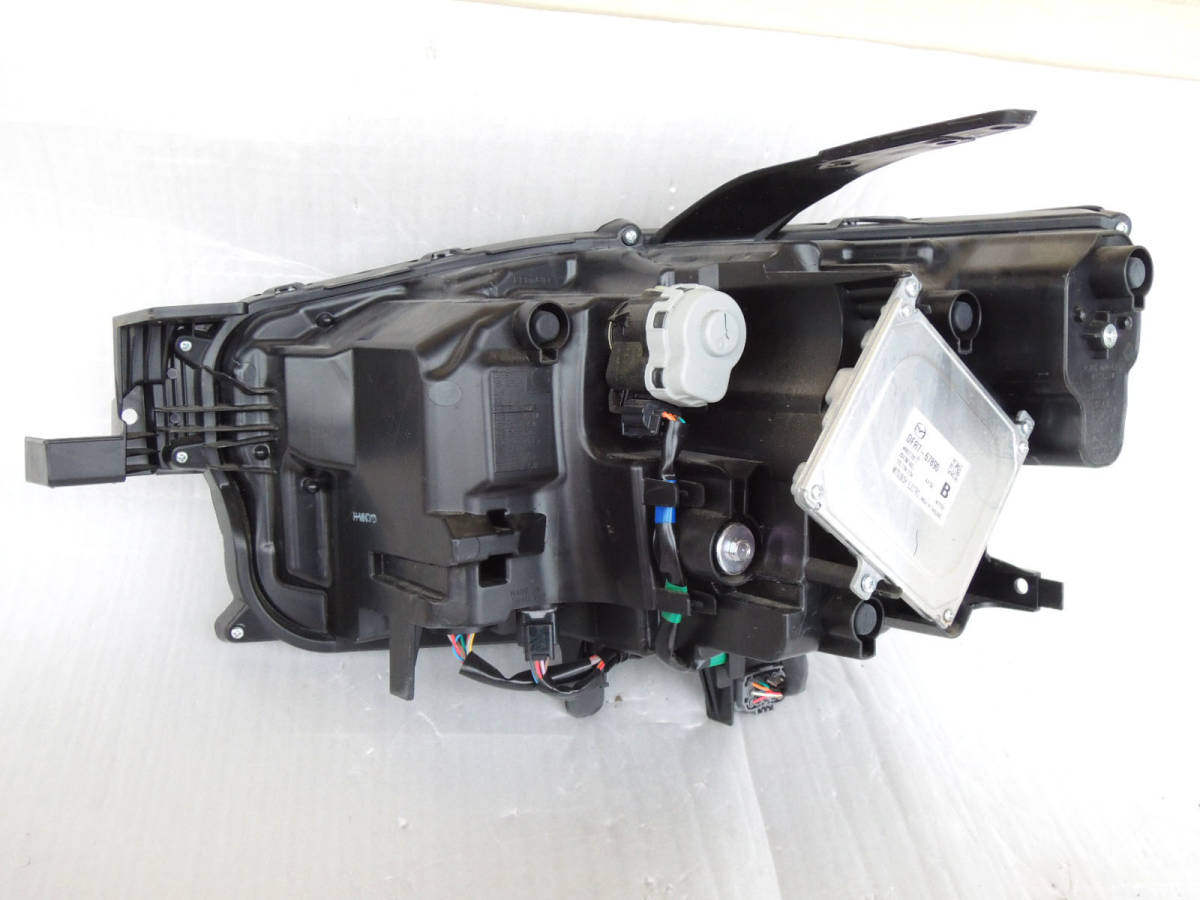 CX-30 DM8P 純正 DMEP LED DMFP 右ヘッドライトAssy ALH付 美品 0 右 Yahoo!オークション ヘッドライト 1 D41V-51-030 走行中はこう動く