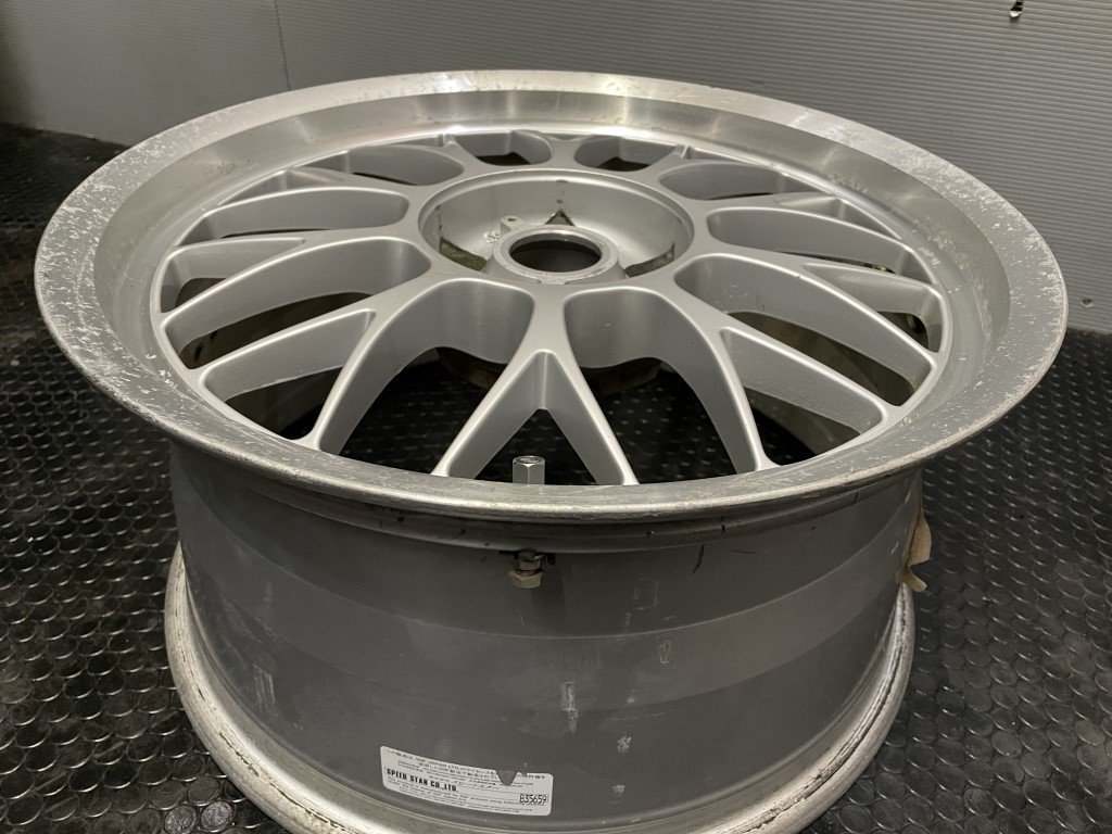 SSR Speed Star VARDEN SPORT SCHWARZ シュバルツ 18インチ 2本 