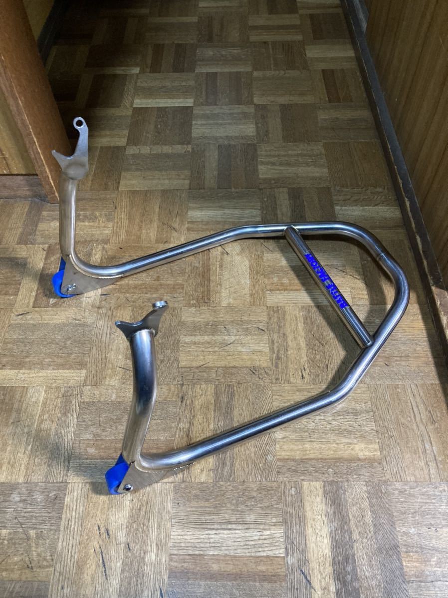 大得価，人気 CBR250RR リアスタンド バトルファクトリー メンテナンススタンド MC51 battlefactory スタンド BA00-089(スタンド)｜売買されたオークション情報、yahooの商品情報をアーカイブ公開 - オークファン スタンド
