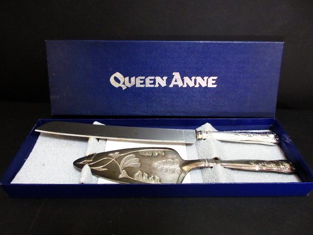 【SALE，人気SALE】 XM930 クイーンアン/ケーキサーバー/シルバープレート/25.5cm/ナイフ/31cm/キングスパターン/ 計2点 /イングランド スイーツ/ビンテージ(カトラリー)｜売買されたオークション情報、yahooの商品情 カトラリー