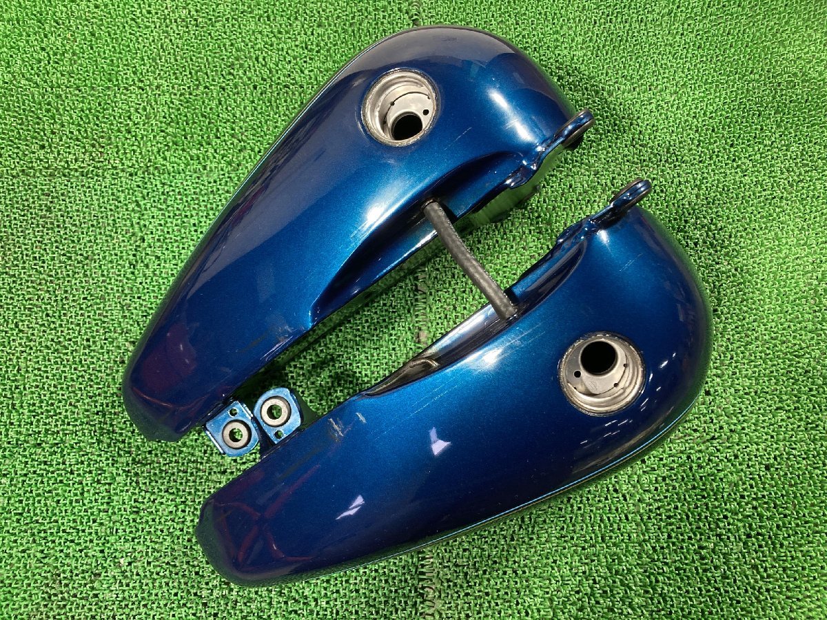 FLSTF1340 タンク 左右 青 ハーレー 純正 中古 バイク 部品