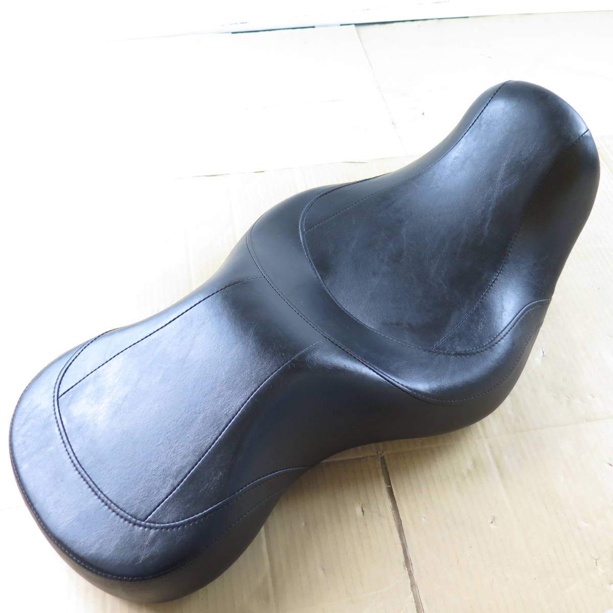 ◇◇ハーレー純正 Harley Davidson メインシート FLD ダイナ スイッチ 
