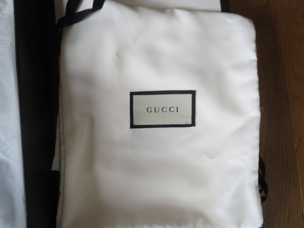 GUCCI グッチ キルティングラバー メンズ スライドサンダル ブラック 