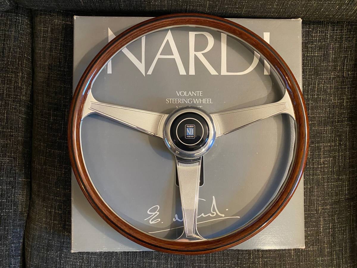 人気定番，新作 NARDI ナルディ ステアリングホイール ANNI'60 ウッド グロッシー スポーク 38&Phi;(ステアリング、ハンドル本体)｜売買されたオークション情報、yahooの商品情報をアーカイブ公開 - オークフ ステアリング、ハンドル本体