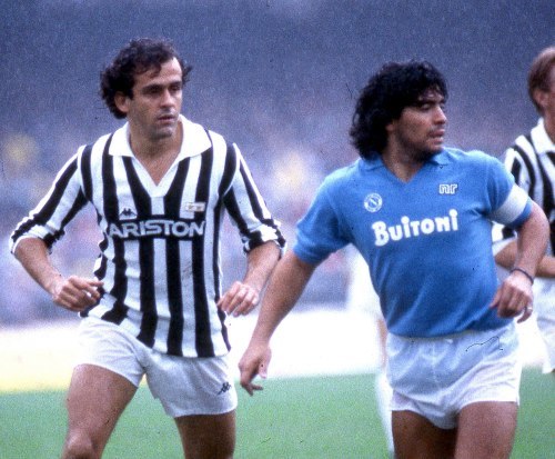 ディエゴ マラドーナ 1986年 セリエA ナポリ 選手支給 直筆サイン入り