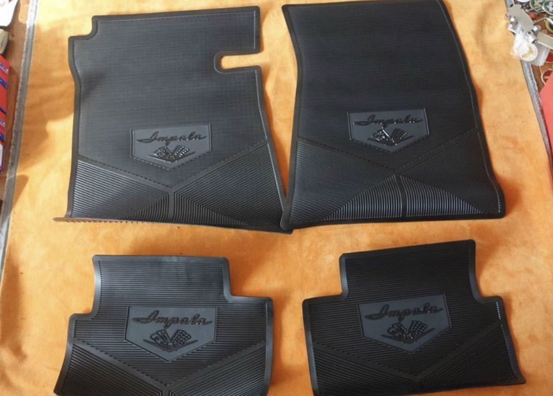 インパラフロアーマット4ピース新品。ベルエア　ビスケイン　ノマド　パークウッド　ローライダー　ハイドロ　64230