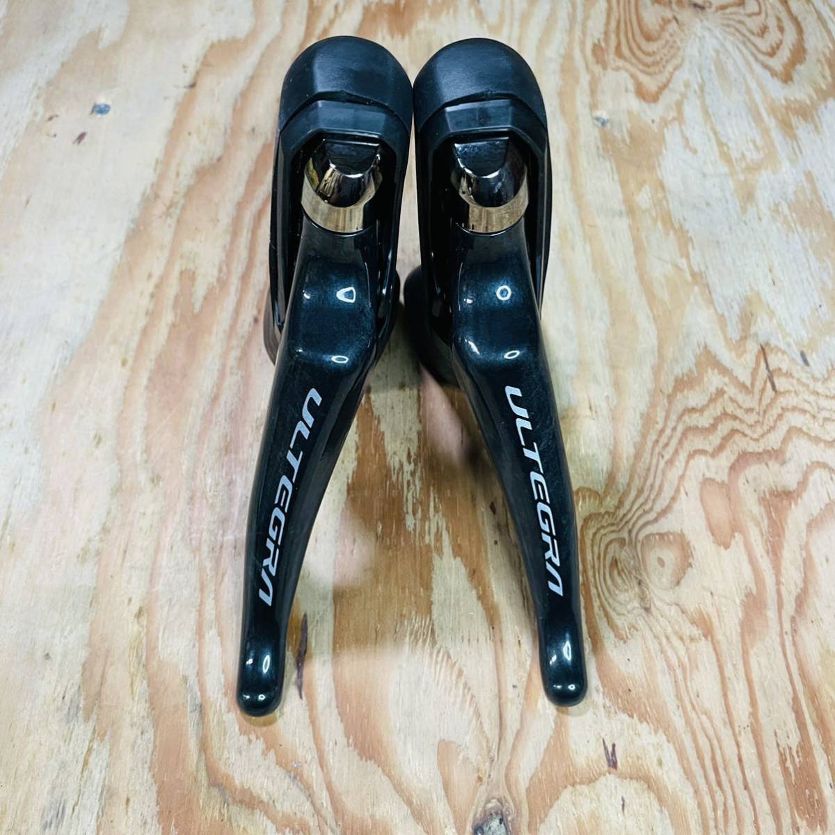 SHIMANO ULTEGRA ST-R8020 2×11 機械式 油圧DISC 左右セット シマノ