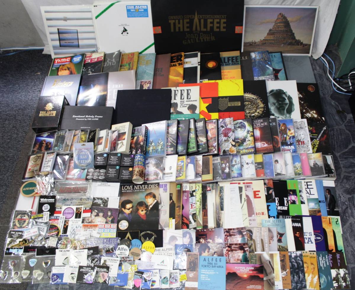 THE ALFEE DVD 中古⁄J-POPアルフィー関連のDVD⁄BLU-RAYがまとまっ