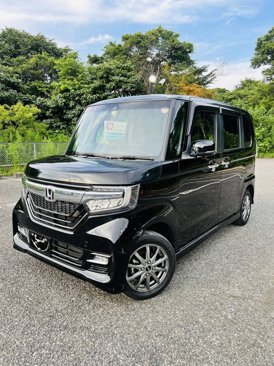 NBOXカスタム☆GLホンダセンシング☆4WD☆2年車検付き☆平成30年 