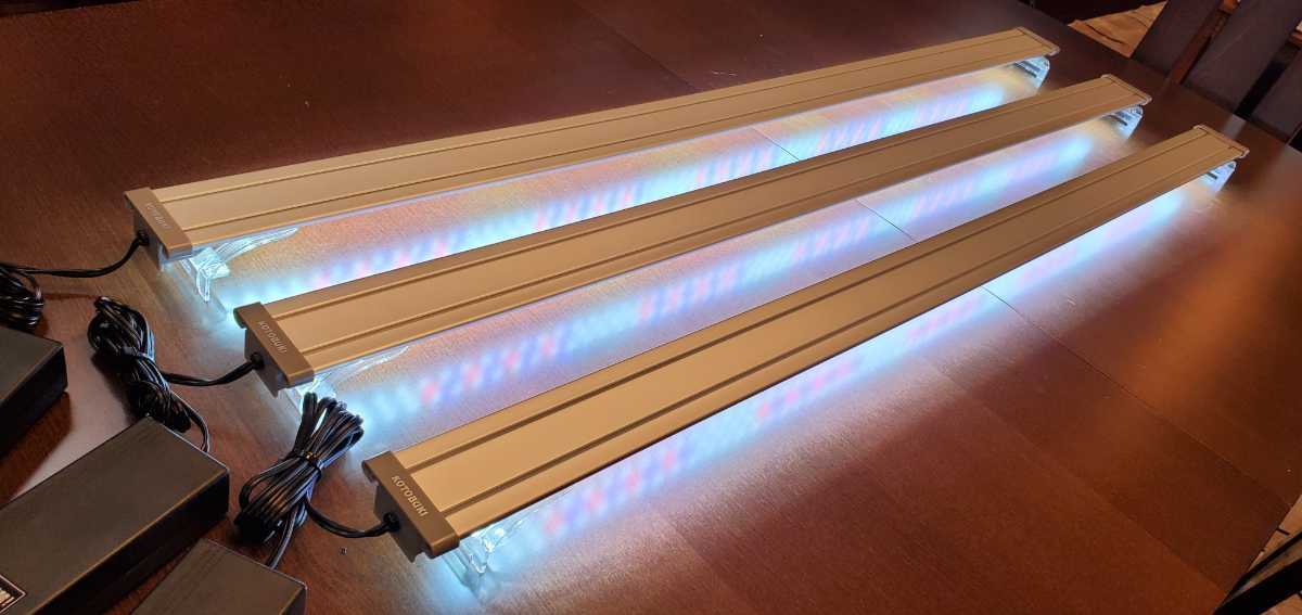 コトブキ KOTOBUKI フラット LED 120 3本セット 中古品 120cm 水槽照明 水草水槽 コトブキ ブラック 0 (水槽用照明) 価格.com 管理120
