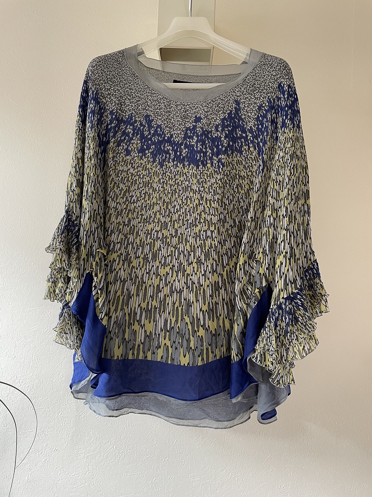 数量限定，最新作 ￥34 000 sov.ソブ/ダブルスタンダードクロージング シルク フリル ポンチョ ブラウス DOUBLE STANDARD CLOTHING ダブスタ 素敵(女性用)｜売買されたオークション情報、yahooの商品情報をアーカイブ公 女性用