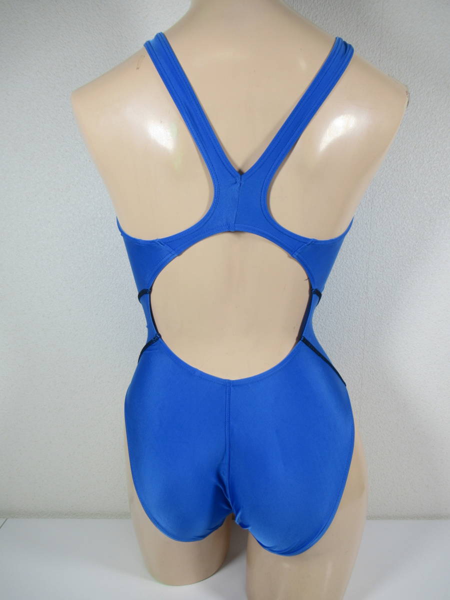 8295　90　arena 競泳水着 Ｌ 水色