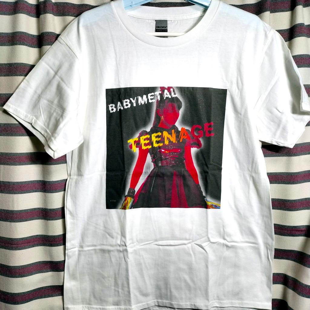 【低価，新作】 海外製 BABYMETAL ベビーメタル Tシャツ AC/DC 名盤 Powerage / パワーエイジ 彡 パロディ バンドTシャツ(Tシャツ)｜売買されたオークション情報、yahooの商品情報をアーカイブ公開 - オークファン Tシャツ