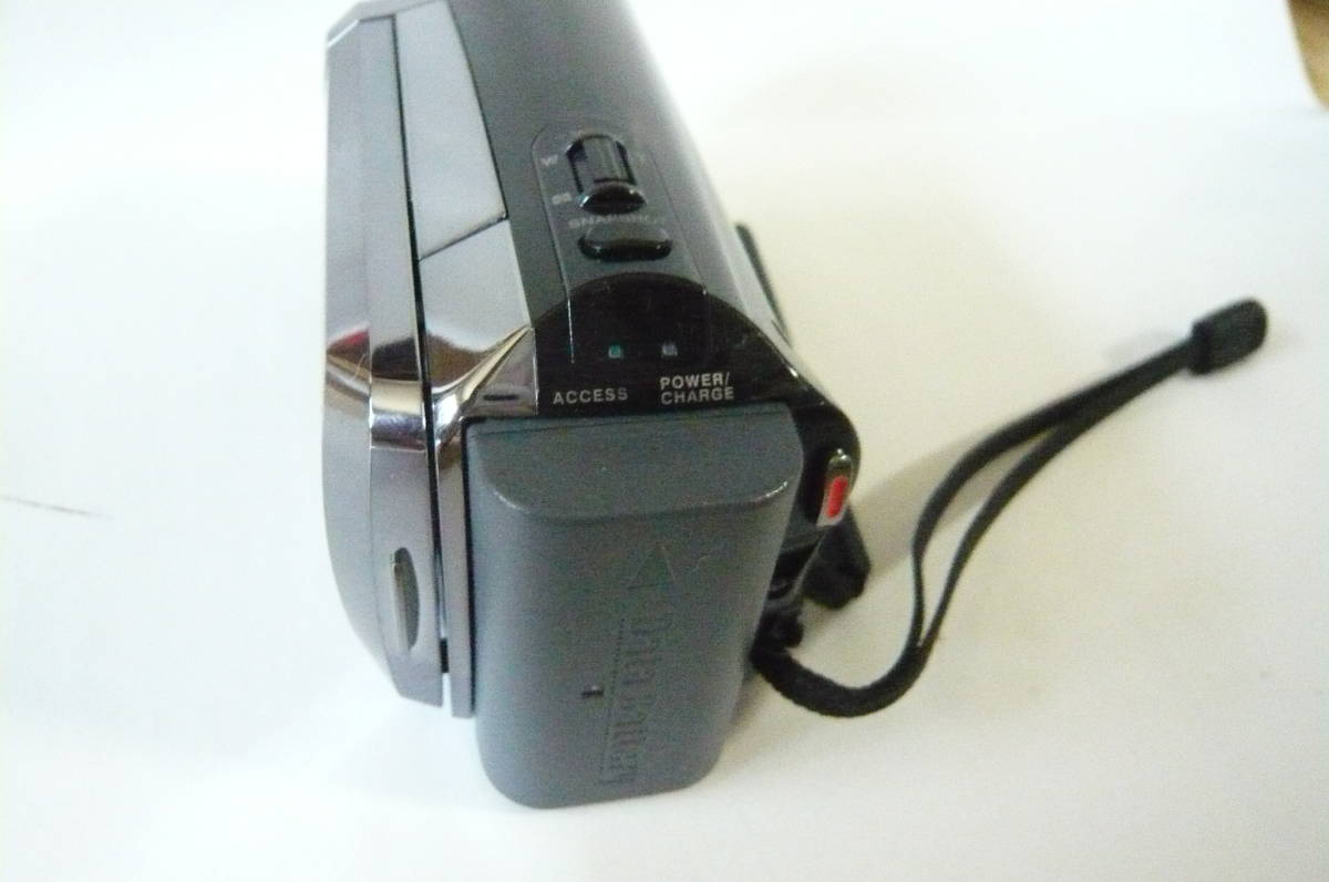 ☆動作OK／美品☆ ビクター GZ-HM200-B Everio JVC GZ-HM200 GZ-HM200-