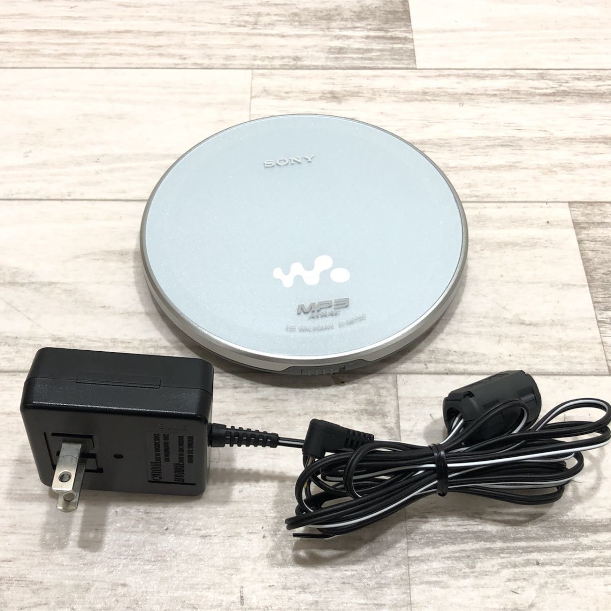 売れ筋がひ贈り物！ SONY CDウォークマン ブラック D-NE730 B fucoa.cl