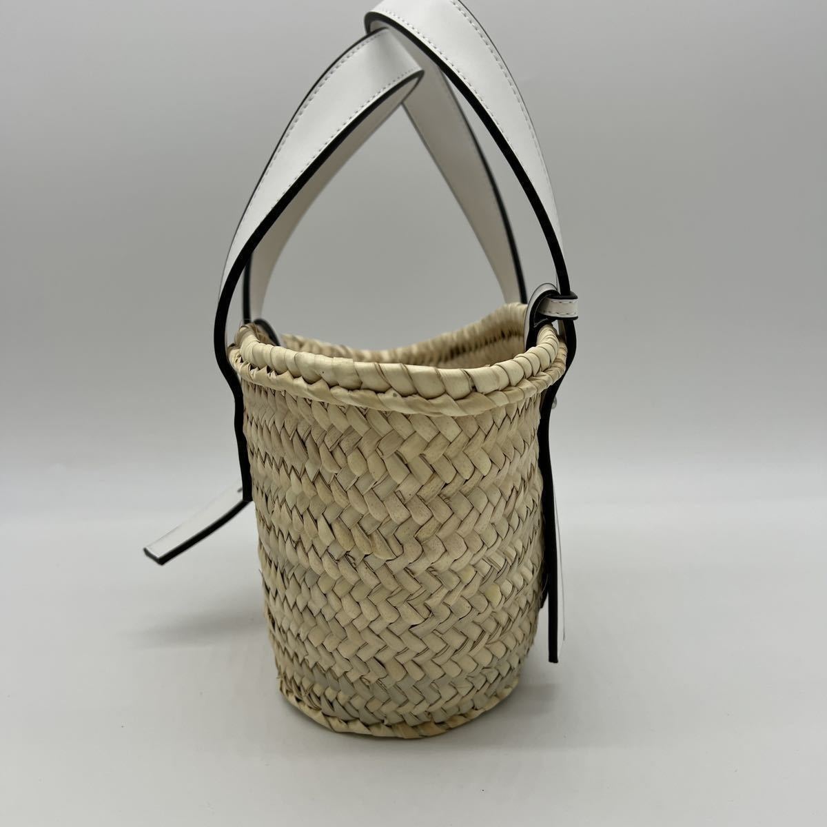 極美品】LOEWE アナグラム かごバッグ 白 ハンドバッグ 【公式通販】