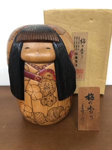 【希少・特大】 こけし 梅の香り 加藤龍雄作 27cm 1986年 希少・特大】 こけし 梅の香り 加藤龍雄作 27cm 1986年 【公式通販】