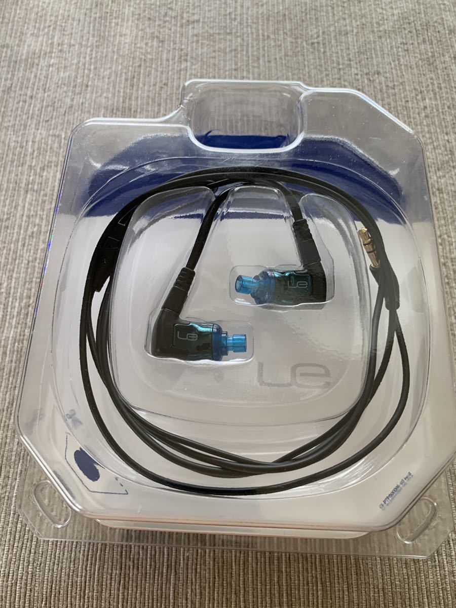 ☆1円～ Ultimate Ears Triple.fi 10 PRO☆ Ears 0 Ultimate My