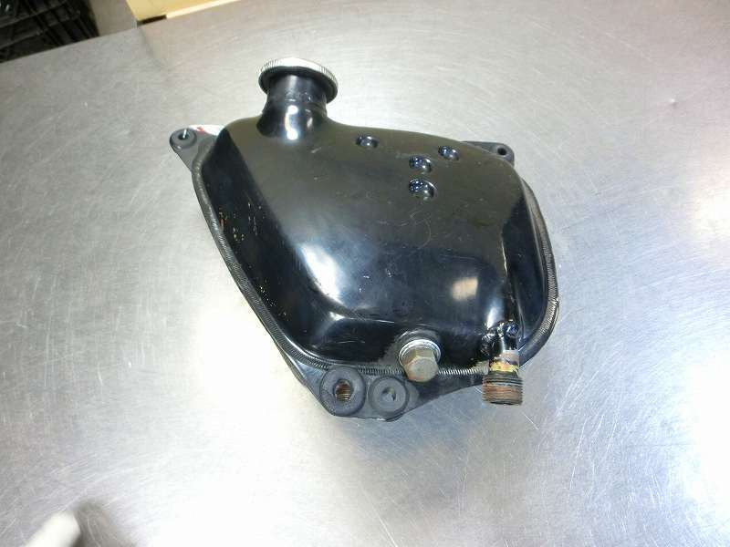 CB750FOUR エンジンオイルタンク☆CB750K、K2、逆車