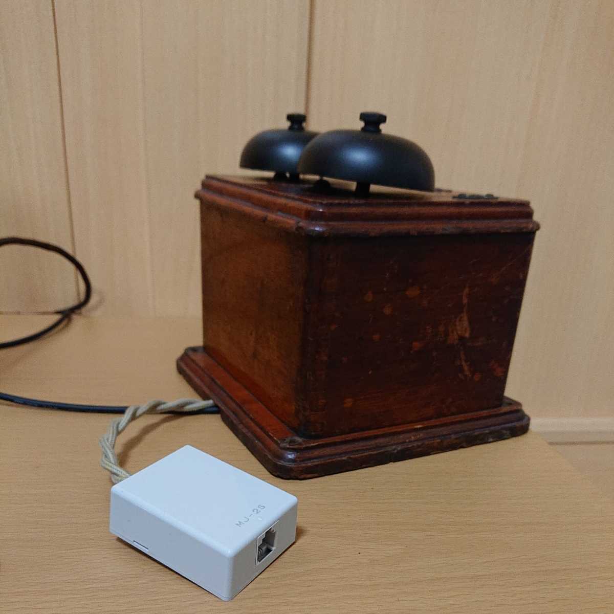 大正時代の電話　レトロ　２号共電式卓上電話機　㈱川北電氣製作所　アンティーク Yahoo!オークション 2号共電式卓上電話機 文化遺産オンライン (電化