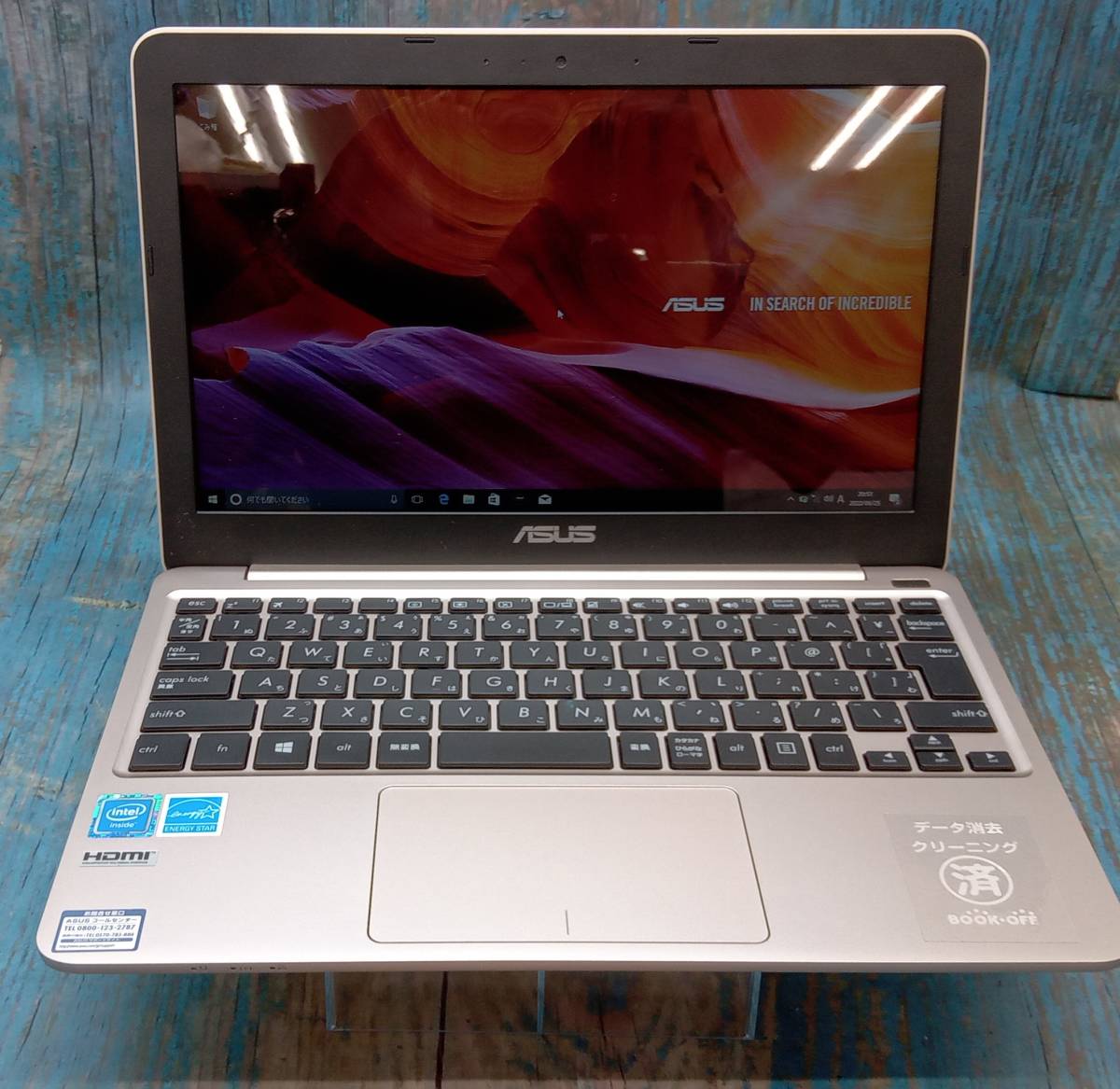 新品未開封 Asus E200HA Vivobook ダークブルー ノートブック、ノート