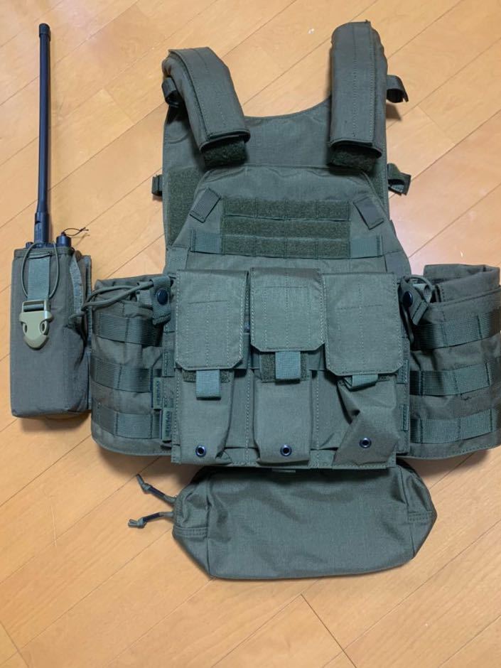 赤字超特価，品質保証 プレートキャリア タクティカルベスト マガジンポーチ ダミーラジオ付き(武器、個人装備)｜売買されたオークション情報、yahooの商品情報をアーカイブ公開 - オークファン 武器、個人装備