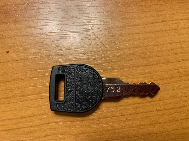 Z2 当時物 鍵 No,752 未使用品！ KAWASAKI 向かい獅子 ブランクキー