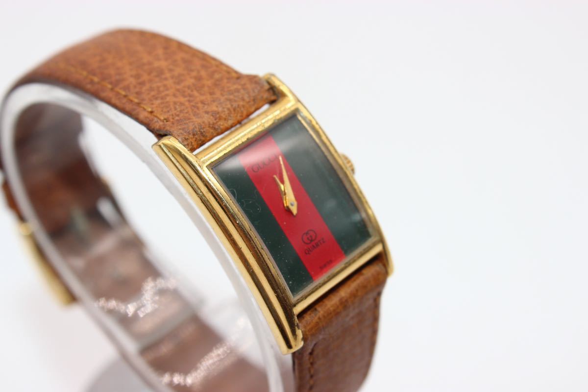 GUCCI グッチ レディース 腕時計 クォーツ 動作未確認 スイス製