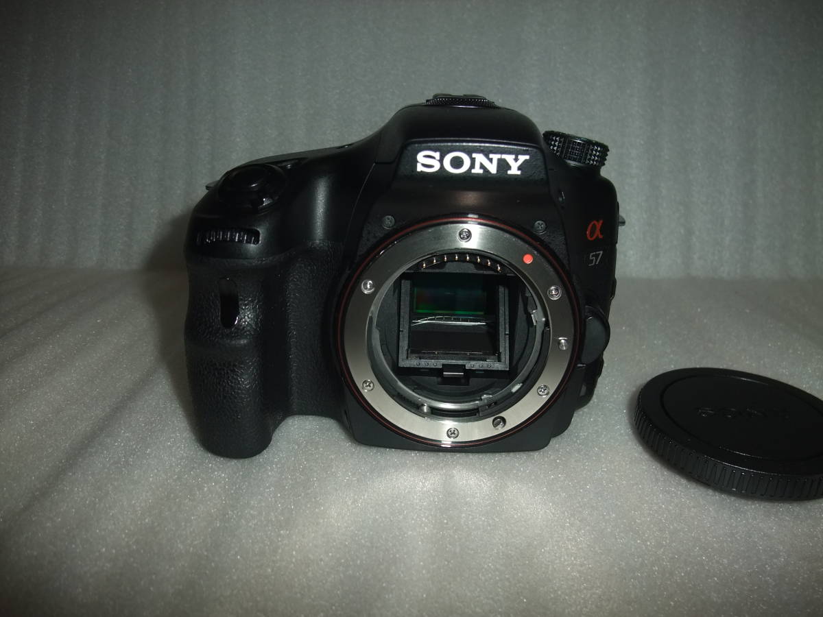 SONY α57 SLT-A57 ソニー ボディ 美品！ デジタル一眼カメラ「α57 