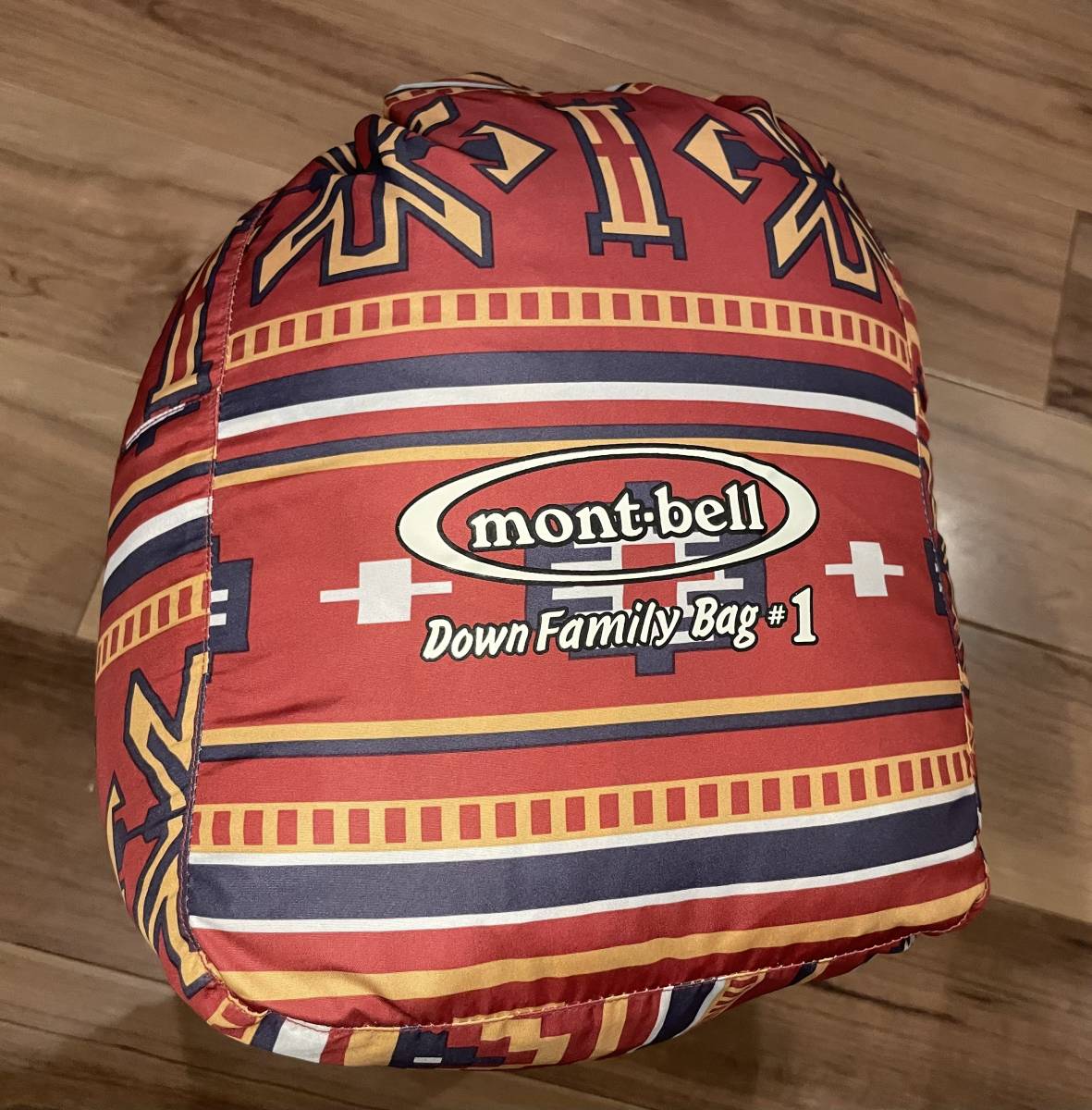 mont-bell モンベル ダウンファミリーバッグ ＃1 キャンプ、アウトドア