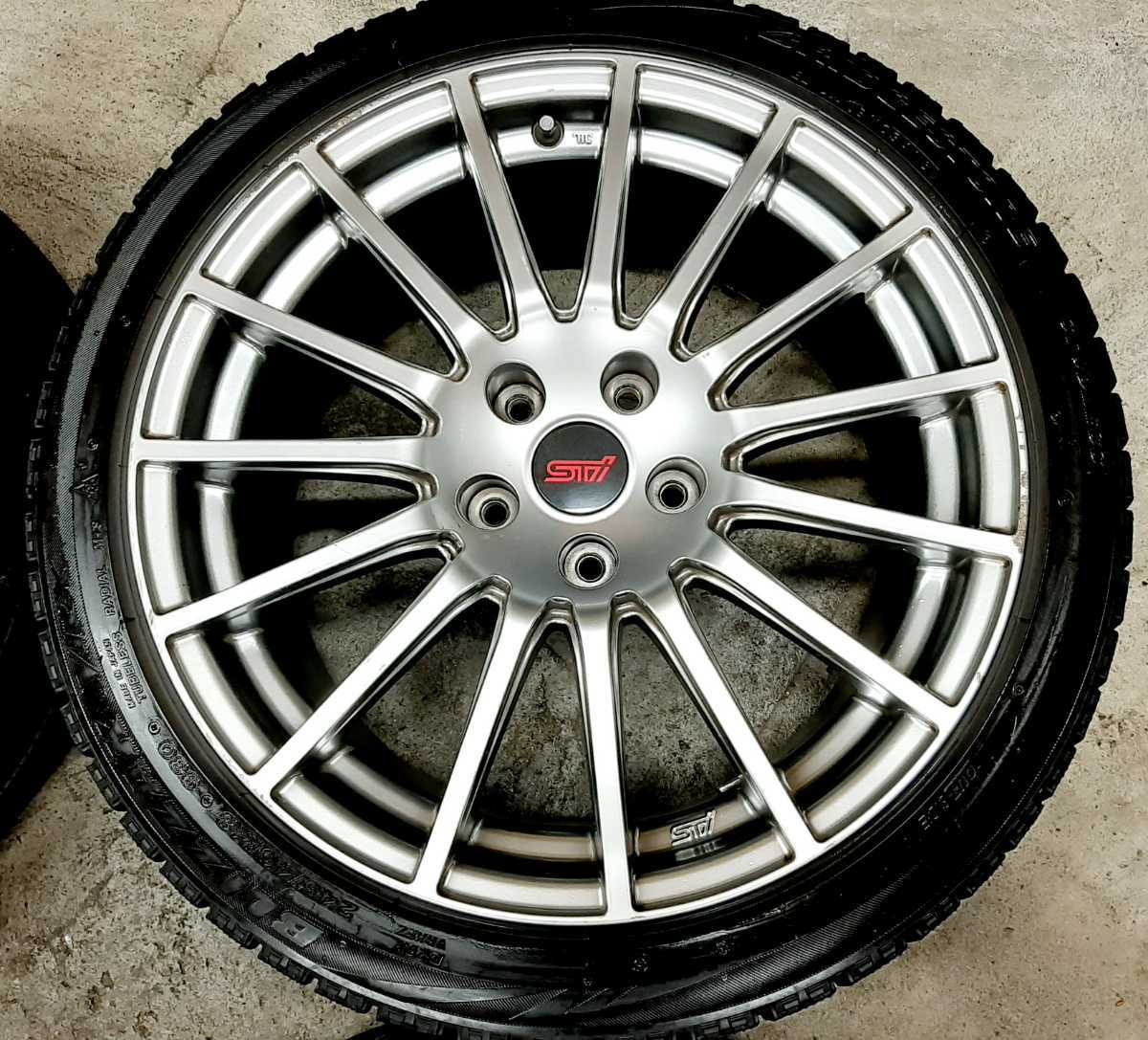 スバル WRX STI 純正 オプション ホイール 2016年製 245/40R18 