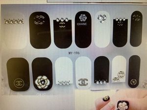 ネイルシール シャネルの値段と価格推移は 3件の売買情報を集計したネイルシール シャネルの価格や価値の推移データを公開