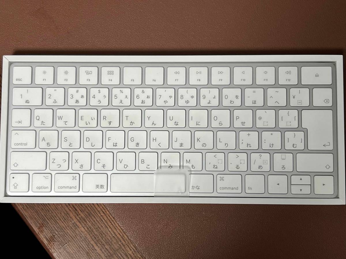 新品未読品 アップル マジックキーボード MLA22LLA JIS日本語 かなり