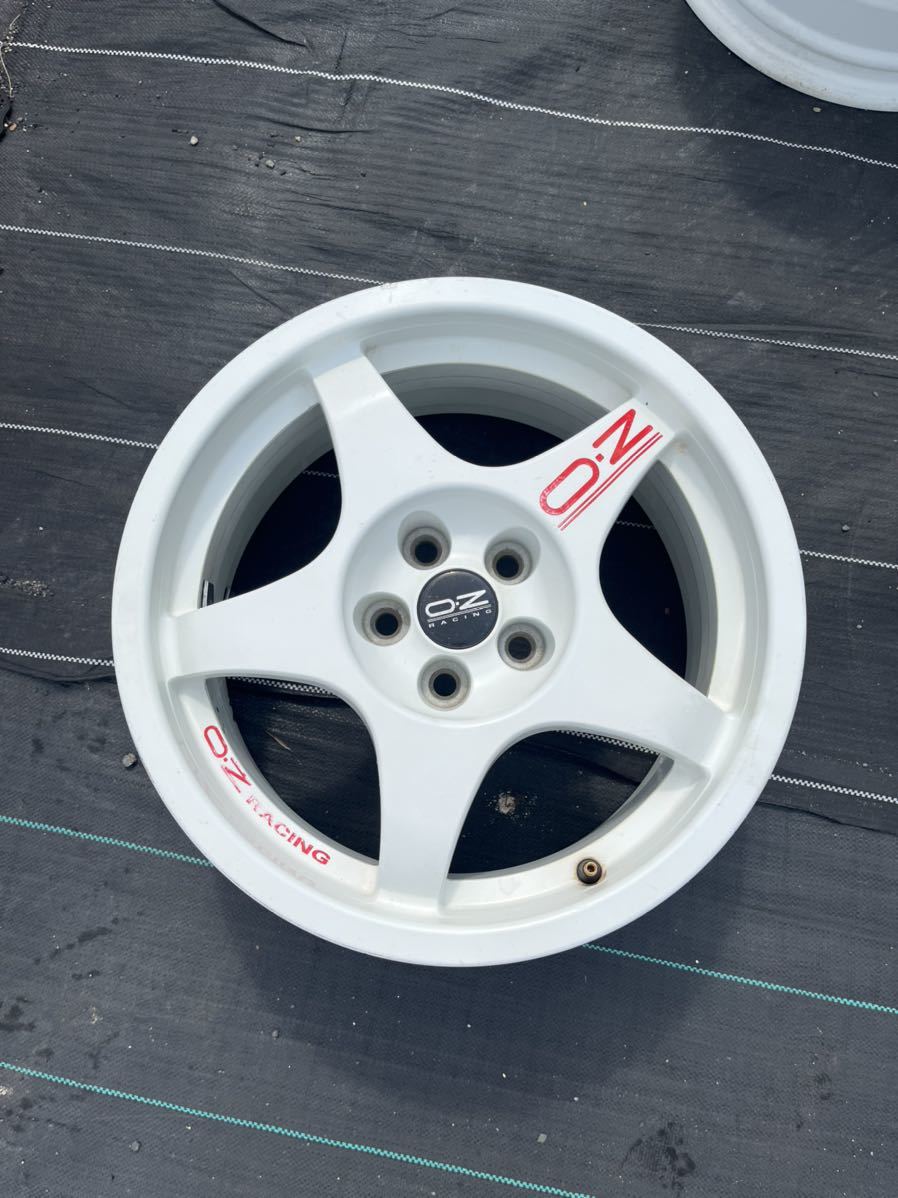 167j pcd1005 O・Z 白ホイール 86、BRZ、レガシー、インプレッサ 