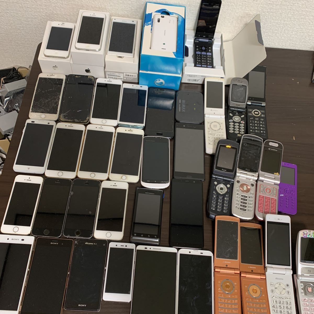 iPhone スマートフォン ガラケー 40台 まとめ 大量 動作未確認