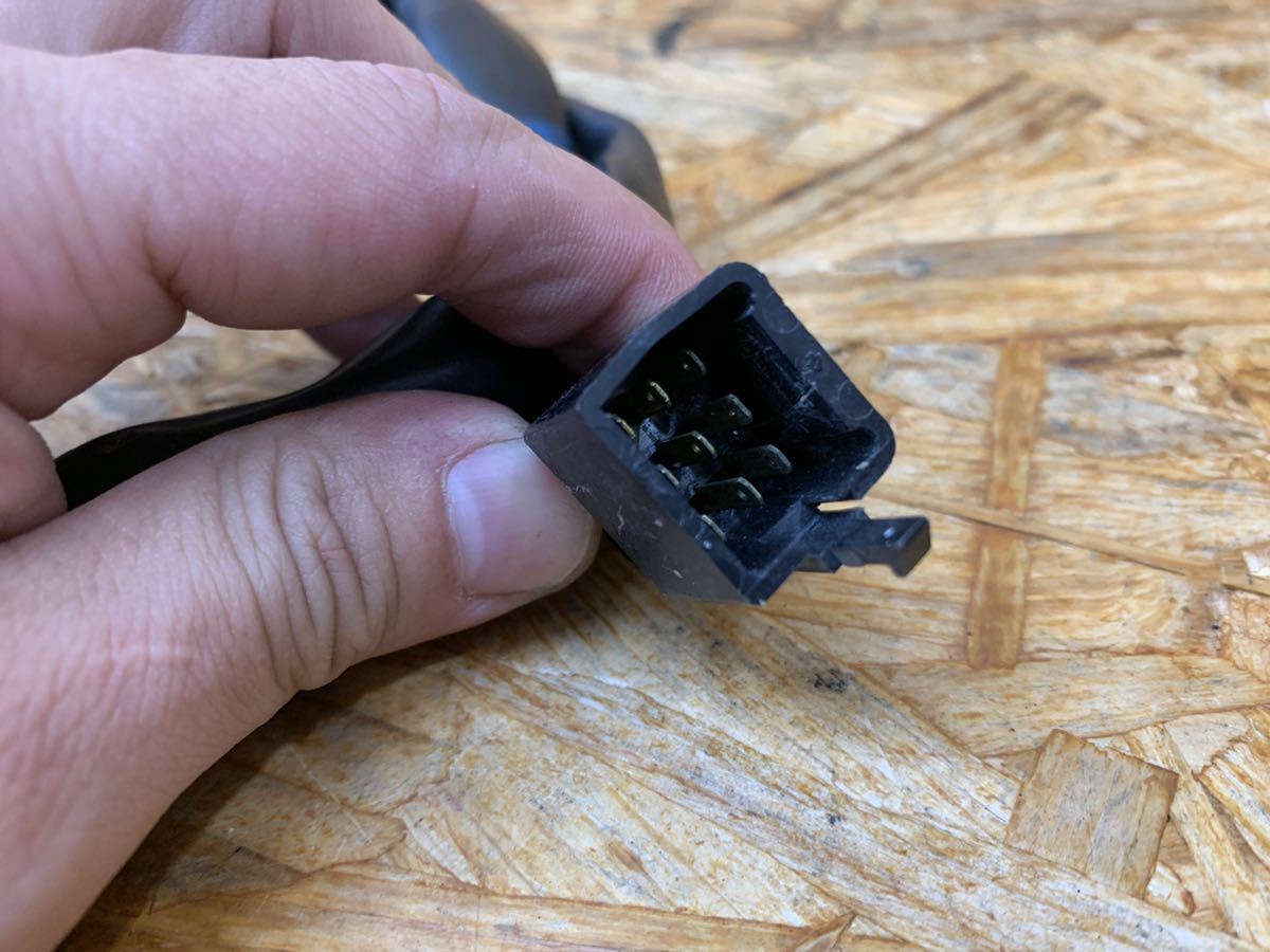 101C60 W650 スイッチボックス ハンドルスイッチ 純正 ホーン 